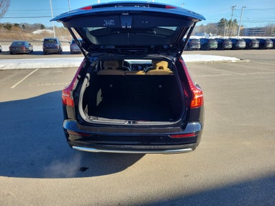 2024 Volvo V60 Cross Country Ultimate
