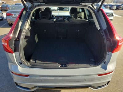 2025 Volvo XC60 Core