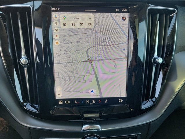 2025 Volvo XC60 Core